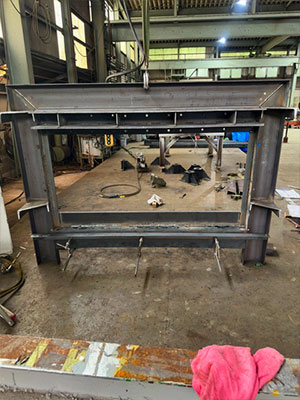 広島アルミ溶解炉保持室間口更新工事