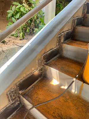 某歩道橋補強工事